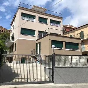 Casavienna App A1 App A2 Varazze